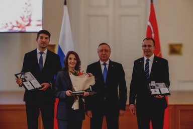 Nikolai Vladimirovich Kuznetsov is a laureate of the St. Petersburg Government Award Nikolai Vladimirovich Kuznetsov is a laureate of the St. Petersburg Government Award